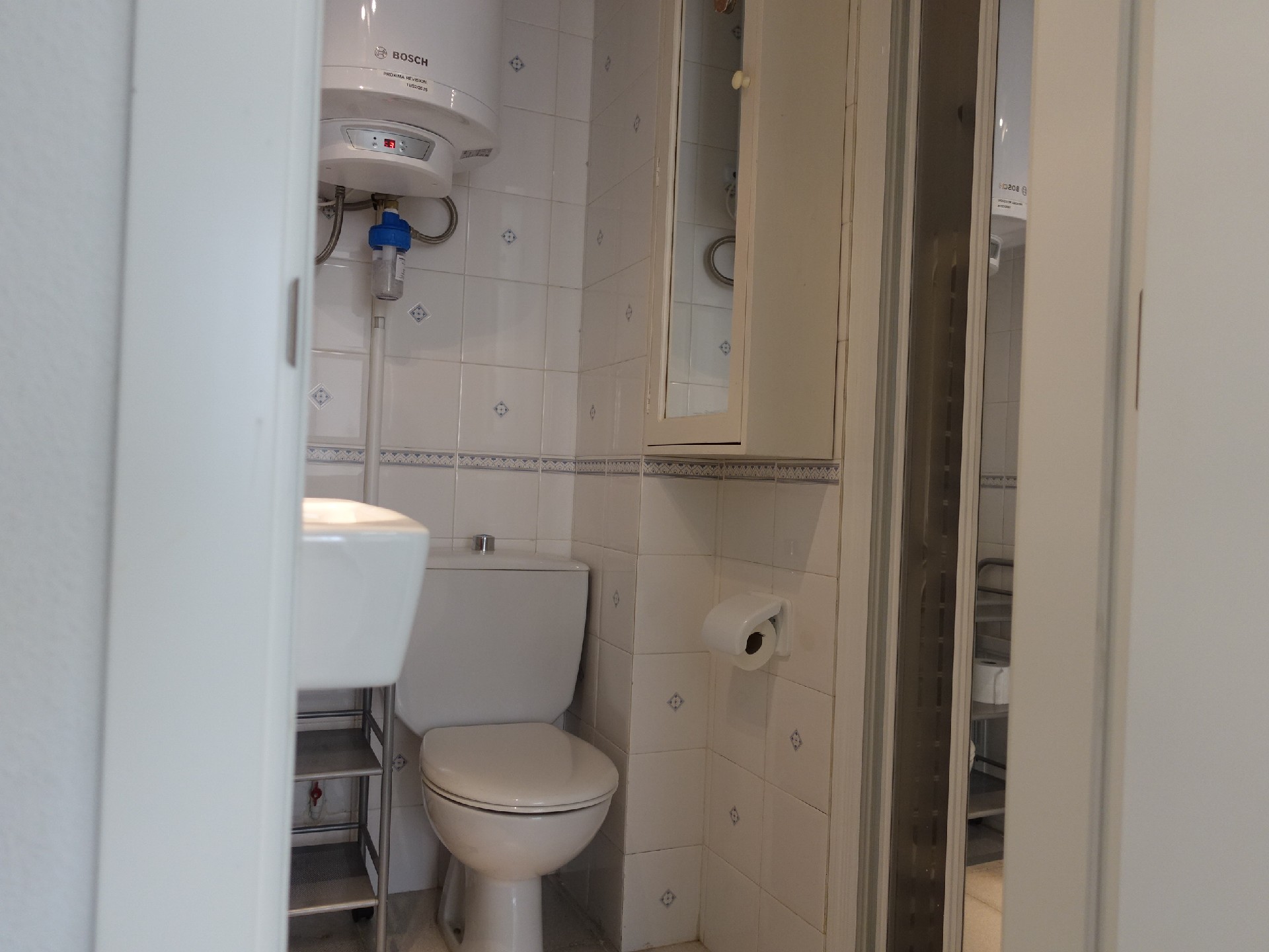 EXPECTACULAR PISO EN ZONA MENCEY. C/ FRANCISCO GUERRERO CAZORLA. DISTRITO CENTRO-IFARA