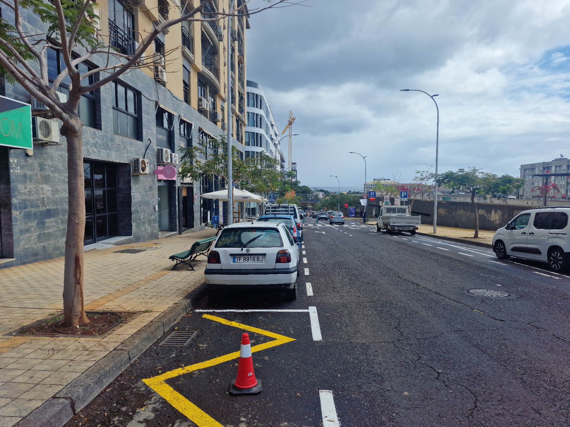 PISO CÉNTRICO. SANTA CRUZ