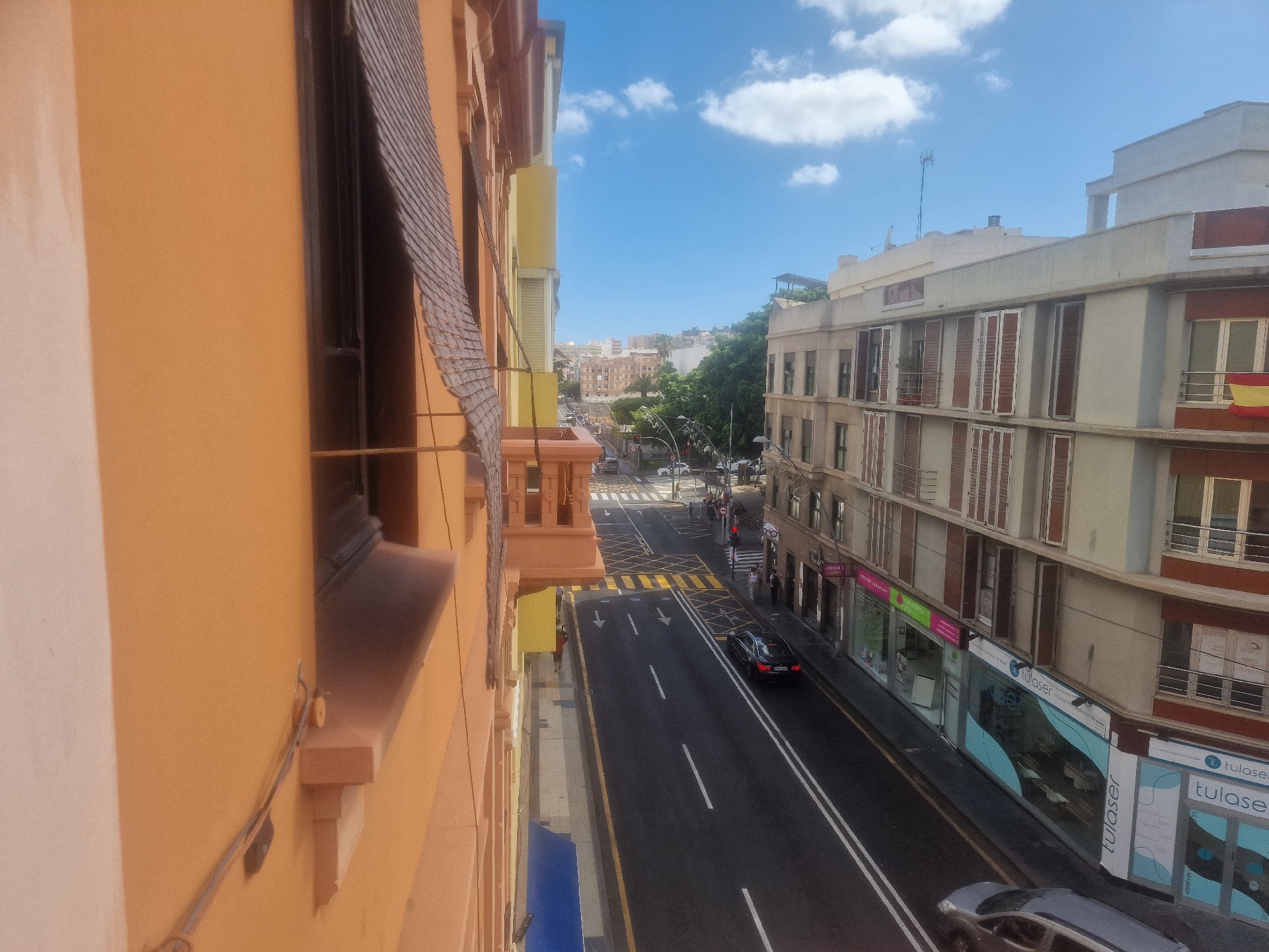 PISO ANTIGUO A 30 METROS DE PLAZA WEYLER